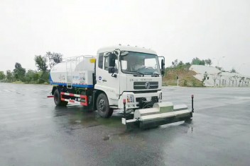 (10方)東風(fēng)天錦路面清洗車